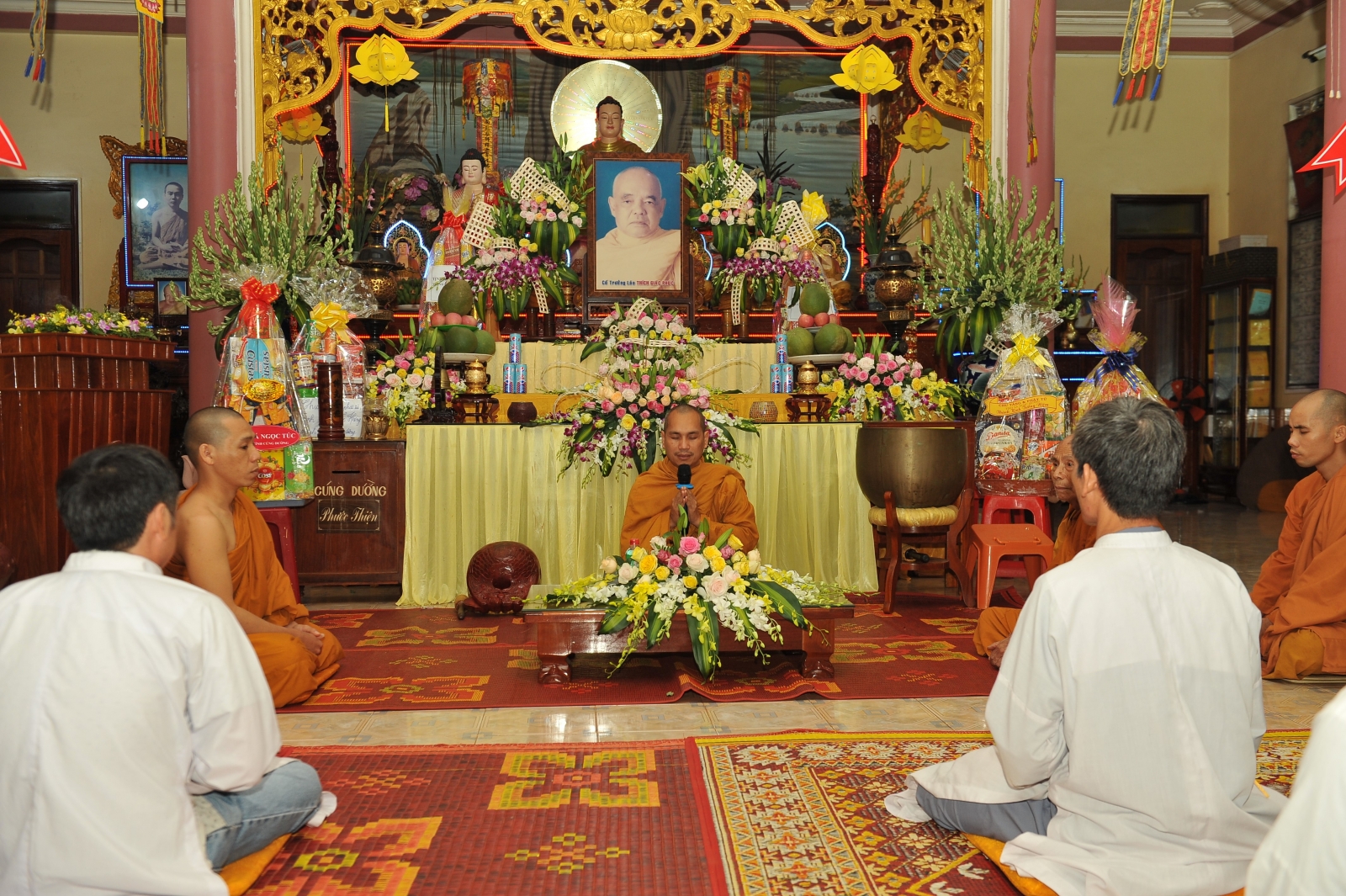 Tịnh xá Ngọc Phúc: ĐĐ. Giác Nhường giảng 10 cách tăng trưởng công đức cho người Phật tử 