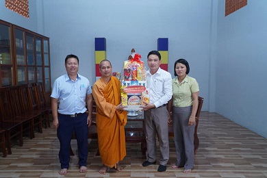 Đăk Nông: Ban Tôn giáo tỉnh thăm, chúc mừng Phật đản năm 2022 tại tịnh xá Ngọc Đạt
