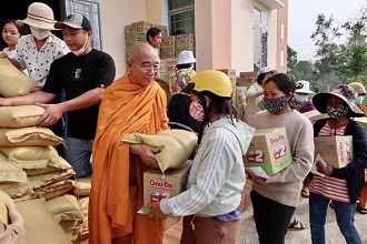 Ban TTXH Phật giáo Khất sĩ: Trao 1250 phần quà đến đồng bào vùng sâu, vùng xa tỉnh Gia Lai